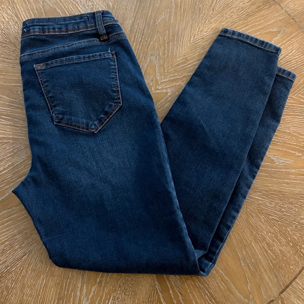 Kensie Effortless Ankle Dark Wash Mid Rise Skinny Jeans 10/30 - Picture 10 of 11